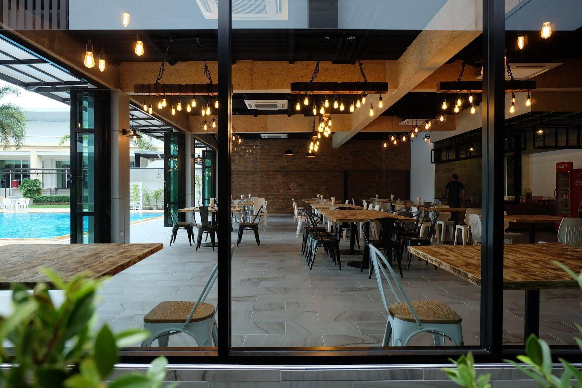 New Travel Lodge Hotel Chanthaburi Exterior photo